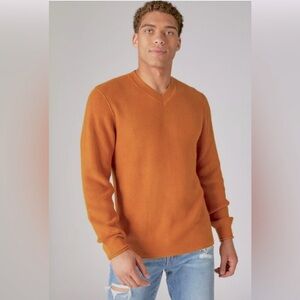 Lucky Brand Cashmere Blend V-Neck Sweater Mens M Gold Brown Knit‎ Soft Pullover